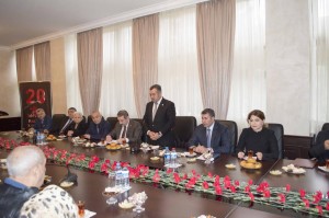 Nərimanov Rayon İcra Hakimiyyətində 20 Yanvar faciəsinin iyirmi yeddinci ildönümü qeyd edilib - Foto  