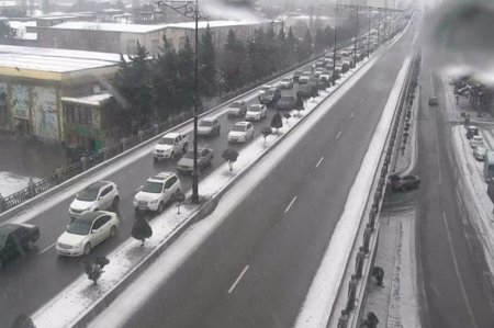 Bakıda bu yollarda sürət həddi aşağı salındı