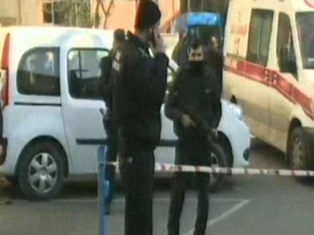 Türkiyədə xəstəxanada polis həkimləri girov götürüb