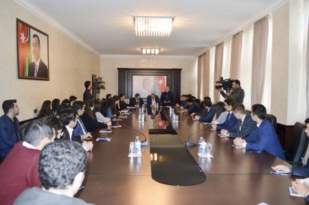 Nərimanov rayonunda “2 fevral – Azərbaycan Gəncləri günü” münasibəti ilə toplantı keçirilib - FOTO Nərimanov rayonunda “2 fevral – Azərbaycan Gəncləri günü” münasibəti ilə toplantı keçirilib - FOTO