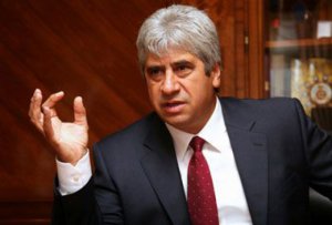 Azərbaycanlı milyarder-oliqarx torpağını satıb borcunu ödədi: “İndi rahat yatıram...”