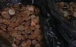 Zibillikdən 120 kq pul tapıldı – AZƏRBAYCANDA Zibillikdən 120 kq pul tapıldı – AZƏRBAYCANDA