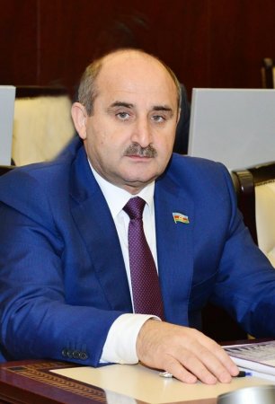 “Ziya Məmmədov çoxdan getməli idi”