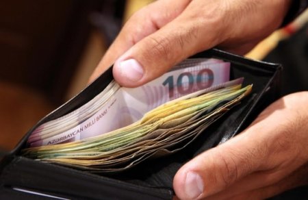 Maaşlarla bağlı yenə BƏD XƏBƏR var Maaşlarla bağlı yenə BƏD XƏBƏR var