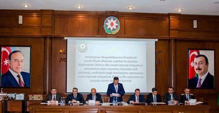 Nərimanov rayon icra başçısı Abdin Fərzəliyev hesabat verdi - FOTOLAR