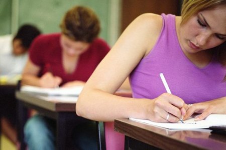 Bu tələbələr təhsil haqlarından azad olacaqlar — QƏRAR