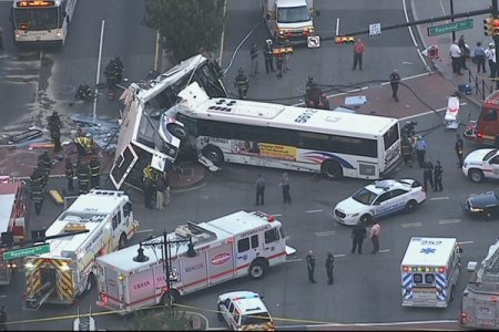 XİN: İqdırda qəzada 26 Azərbaycan vətəndaşı yaralanıb, ölü sayı dəqiqləşdirilir - YENİLƏNİB