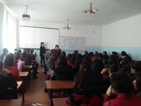 Gəncə Dövlət Universitetinin Fizika və texniki fənlər fakultəsində Xocalı soyqırımına həsr edilmiş tədbir keçirildi- FOTOLAR