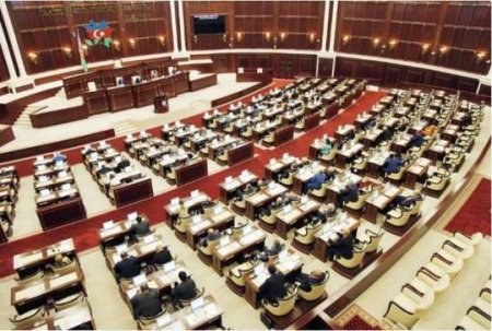 Azərbaycanda internet medianın fəaliyyəti qanunla tənzimlənəcək - TAM MƏTN 