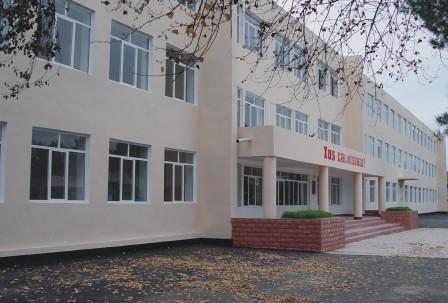 Ülviyyə İsmayılovanın idarəçilik üsulu 245 saylı məktəbi uçuruma aparır Ülviyyə İsmayılovanın idarəçilik üsulu 245 saylı məktəbi uçuruma aparır