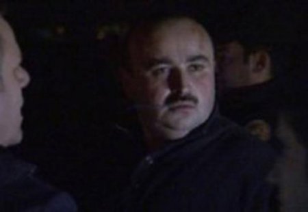 Xalq artistinin iki ailə üzvünün ölümünə səbəb olan məmur oğlu əfvə necə düşüb