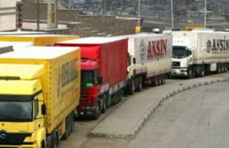 Rusiyanın Azərbaycan məhsullarının idxalına qadağa qoymasının pərdəarxası - iqtisadi sanksiya, yoxsa...