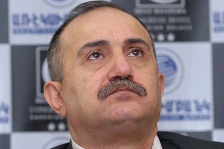 İrəvanda səs-küylü həbs: “Müdafiə naziri” vuruldu