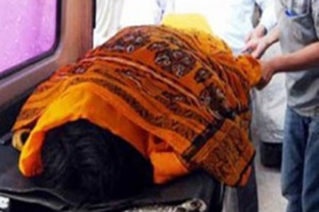 Abşeronda oğul anasını balta ilə doğrayaraq özünü körpüdən aşağı atıb