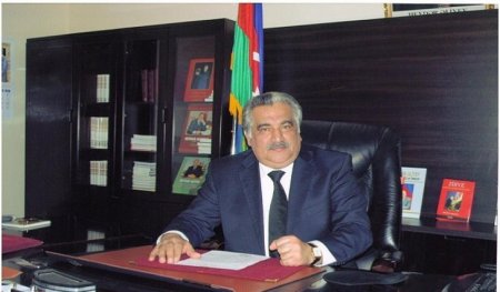 Daşkəsən rayon icra başçısı Əhəd Abıyev 200 min dollara maşın alıb? 