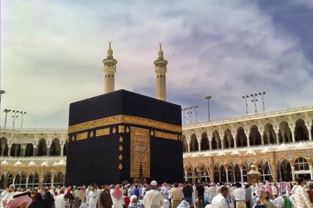 Ümrə ziyarətini başa vuran zəvvar qrupu Azərbaycana qayıdıb 