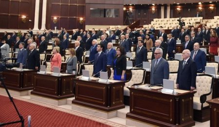 Hansı deputatların krediti var? - “11-12 min dollar borcum qalıb”