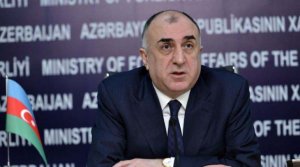 Elmar Məmmədyarov Polşaya getdi 