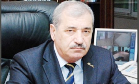 Yasamal rayonu icra başçısı jurnalist xanımı döydü