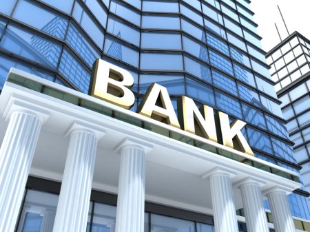 Azərbaycanda daha 6 bank bağlanacaq - Ekspertdən xəbərdarlıq