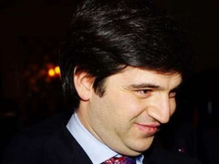 Ziya Məmmədovun oğlu Anar Məmmədov borcunu niyə qaytarmır? - Xəbərdarlıq edilib