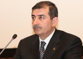 Suraxanı başçısından küçəyə atılan 5 qaçqın ailəsinə LAQEYDLİK