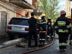 Paytaxtda "Range Rover" qəfil alışıb yandı - FOTO 