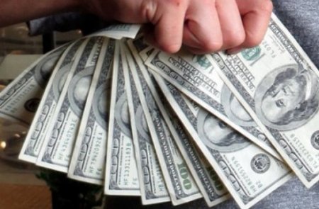 Bu gün dollar yeni qiymətlə satılacaq – Məzənnə