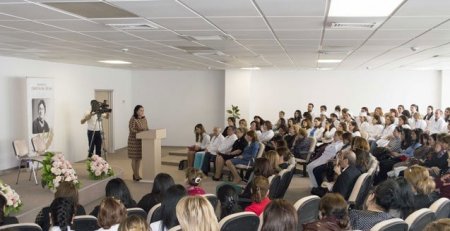 Nərimanovda Zərifə xanım Əliyevanın anadan olmasının 94-cü ildönümü qeyd edilib