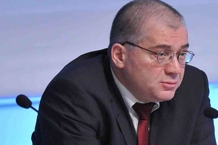 Prezidentin Qarabağ üzrə xüsusi nümayəndəsi referendum şərtini açıqladı