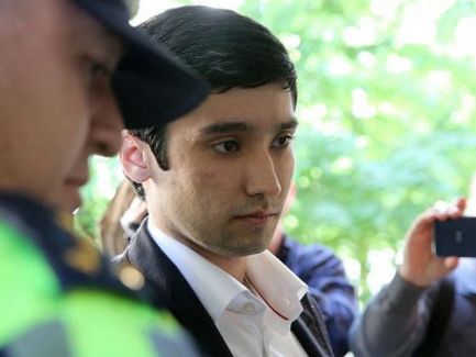 Azərbaycanlı milyarderin köməkçisinin oğlu Moskvanı qarışdırdı