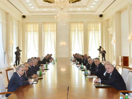 Növbəti vitse-prezident təyinatı 2018 seçkisinə qaldı, nazirlər gedir - ŞOK gəlişmə Növbəti vitse-prezident təyinatı 2018 seçkisinə qaldı, nazirlər gedir - ŞOK gəlişmə