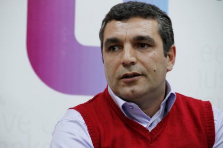 Hökumət iqtisadi böhranın həllində məmur-oliqarxların vəsaitindən istifadə edə bilər...