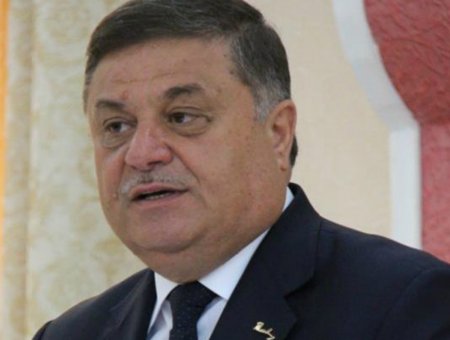 Məmur villaları, cırılan məktublar... Bu icra başçısına heç kim batmır 