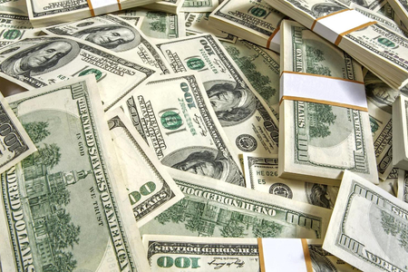 Adambaşına 704 dollar xarici borc: ekspert “daha çoxdur” deyir