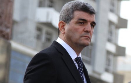 Fazil Mustafa telekanallarımızın antiRamazan siyasətini qınadı...