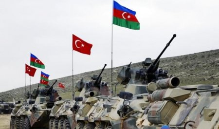 Politoloq: İrəvanı savaşla masaya oturtmalıyıq