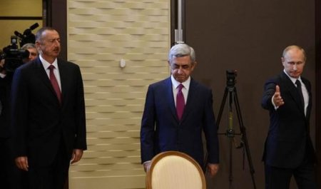 Rusiyadan Bakıya zərbə: İrəvana ən yaxşı ərmağan...