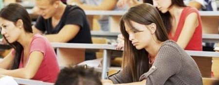 Özəllər endirir, dövlət artırır: Təhsil sektorunda nə baş verir?