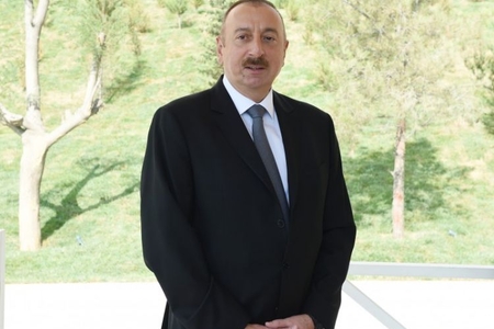 Prezident İlham Əliyev: "Ağacı kəsirsənsə, cəzan cərimə ilə bitməyəcək” Prezident İlham Əliyev: "Ağacı kəsirsənsə, cəzan cərimə ilə bitməyəcək”
