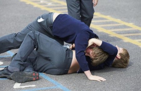 Bakıda gözətçi işləyən tələbənin faciəvi sonu - Döyərək öldürdülər