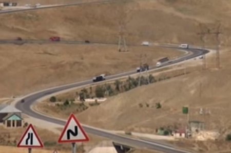Şamaxı yolu çökdü