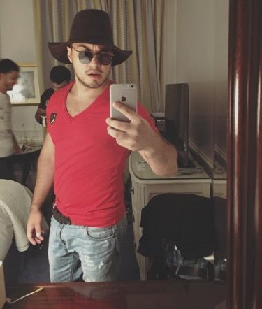 "Galendewagen"i yanan, sürücüsü ölən Əli Həsənovun 21 yaşlı nəvəsinin - FOTOLARI