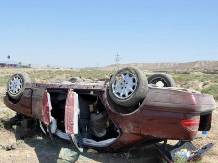 Bakıda toya gələn şəxslər qəzaya düşdülər: yaralılar var - YENİLƏNİB - FOTO