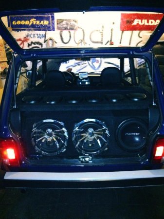 Bakıda “Gelandewagen”lə yarışan avtomobilin sürücüsü həbs olunub - FOTOLAR