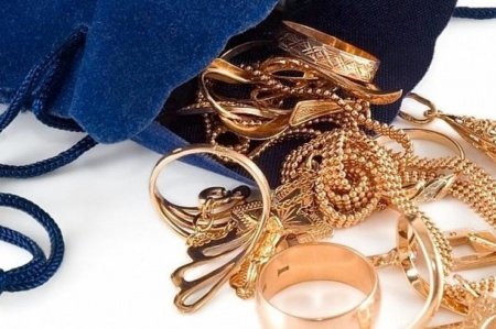 Şəmkirdə evdən 5 minlik qızıl oğurlayan qadın tutuldu..