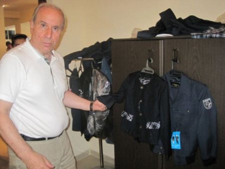 Bakı Tikiş Evinin rəsmisi: “Niyə o məhsulların ölkəyə gətirilməsinə şərait yaradırlar?” ...