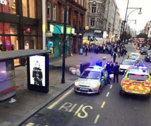 Londonda partlayış baş verib - YARALANAN VAR Londonda partlayış baş verib - YARALANAN VAR