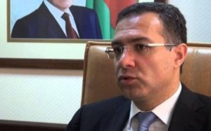 Şahmar Mövsümovun qardaşı bankdan 100 milyon kredit götürdü Şahmar Mövsümovun qardaşı bankdan 100 milyon kredit götürdü