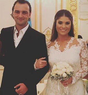 Azərbaycanda yüksək vəzifəli məmur olğuna 100 minlik toy etdi - FOTO Azərbaycanda yüksək vəzifəli məmur olğuna 100 minlik toy etdi - FOTO